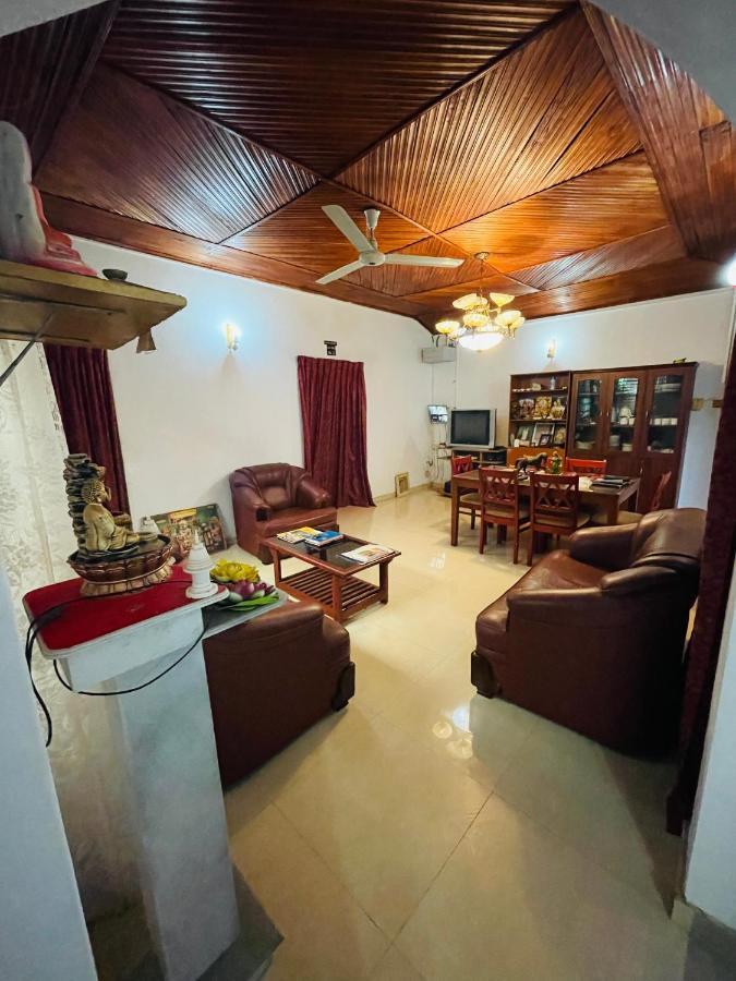 Mangala Lodge Kurunegala Exterior photo